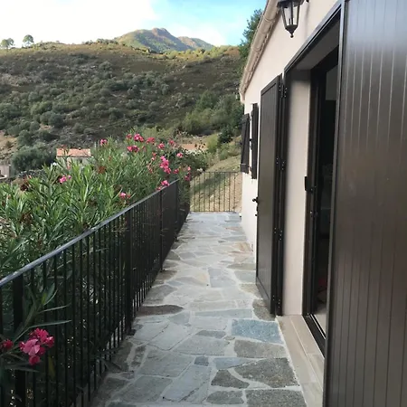 A Funtana Montestremo, Balagne, Haute Corse Manso