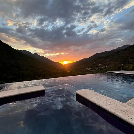 A Funtana Montestremo, Balagne, Haute Corse Manso