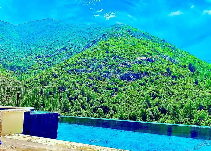 A Funtana Montestremo, Balagne, Haute Corse * Manso